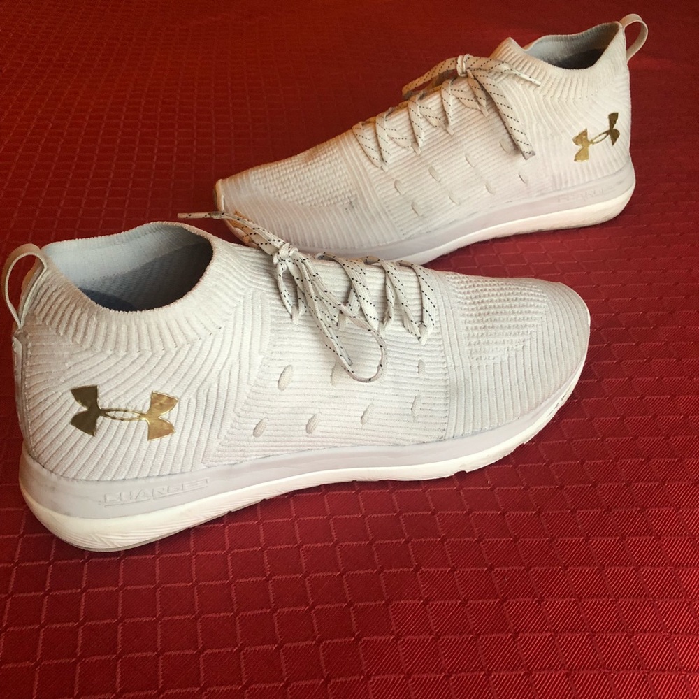 Charged Under Armour Running Shoes